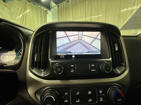Used 2019 Chevrolet Colorado ZR2 AWD/4WD image 23