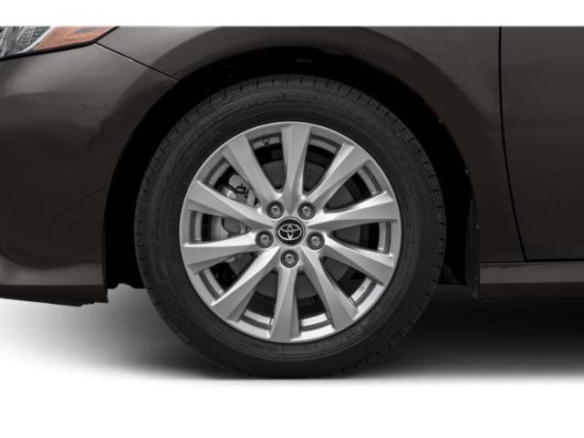Used 2018 Toyota Camry XLE FWD image 9
