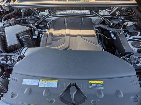 New 2025 Audi Q5 Premium Plus image 17