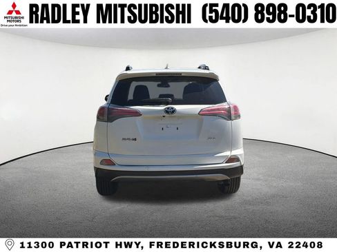 Used 2017 Toyota RAV4 XLE FWD image 17