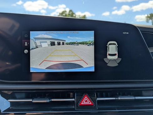 Used 2024 Kia Niro Wind FWD image 27