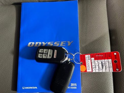Used 2015 Honda Odyssey EX-L image 16
