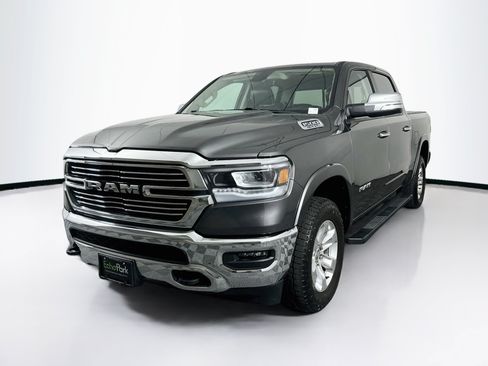 Used 2020 RAM 1500 Laramie w/ Off Road Group AWD/4WD image 3