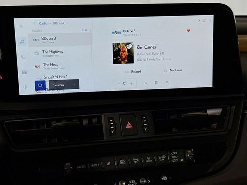 New 2025 Lexus ES 350 w/ Premium Package image 11