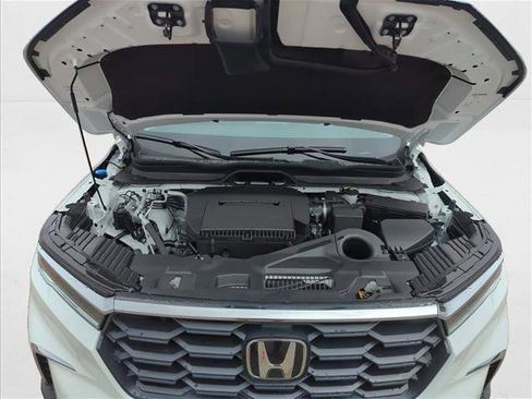 New 2025 Honda Pilot EX-L image 15