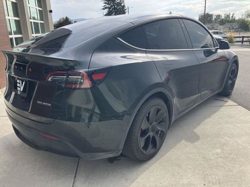 Used 2023 Tesla Model Y Performance AWD/4WD image 7