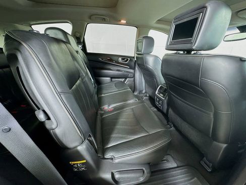 Used 2013 INFINITI JX35 w/ Premium Pkg image 39