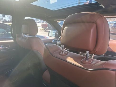 Used 2017 Jeep Grand Cherokee Summit w/ Platinum Series Group image 18