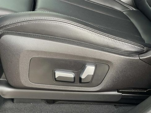 Used 2022 BMW X4 xDrive30i AWD/4WD image 18