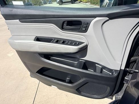 Used 2019 Honda Odyssey Touring image 23