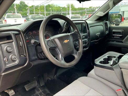Used 2019 Chevrolet Silverado 1500 W/T w/ WT Convenience Package AWD/4WD image 12