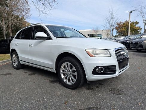 Used 2016 Audi Q5 2.0T Premium Plus w/ Technology Package image 12