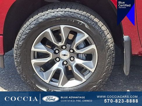 Used 2024 Chevrolet Silverado 1500 RST w/ Z71 Off-Road Package AWD/4WD image 8