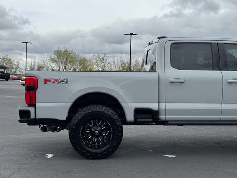 Used 2026 Ford F350 Platinum AWD/4WD image 10