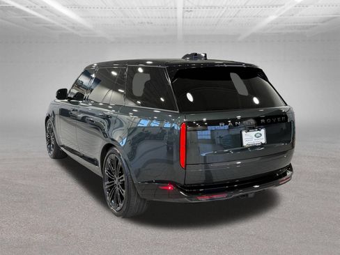 Used 2026 Land Rover Range Rover Long Wheelbase SE AWD/4WD image 6