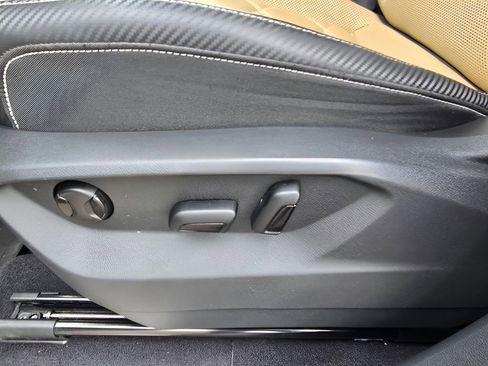 Used 2024 Volkswagen Atlas Cross Sport SE image 27