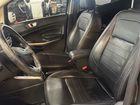 Used 2019 Ford EcoSport Titanium image 7