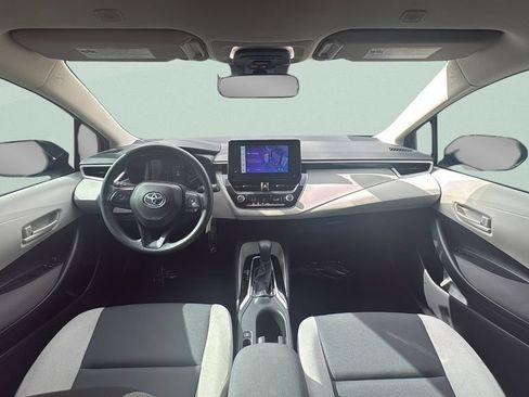 Used 2024 Toyota Corolla LE FWD image 11