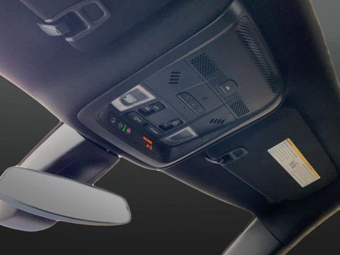 Used 2024 Cadillac XT5 Premium Luxury image 40