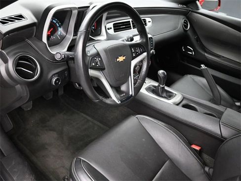 Used 2014 Chevrolet Camaro SS w/ RS Package image 15