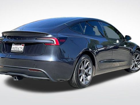 Used 2024 Tesla Model 3 Standard Range RWD image 9