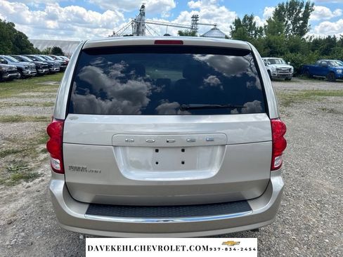 Used 2014 Dodge Grand Caravan SE w/ Quick Order Package 29E SE FWD image 4