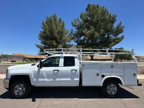 Used 2019 Chevrolet Silverado 2500 W/T w/ WT Convenience Package RWD image 1