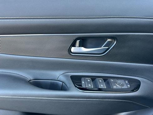 New 2025 Nissan Murano SV image 12