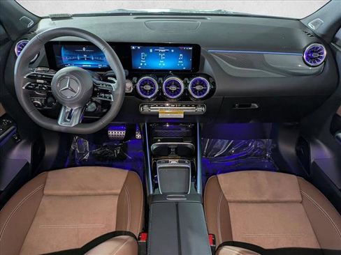 New 2026 Mercedes-Benz GLA 35 AMG 4MATIC image 15