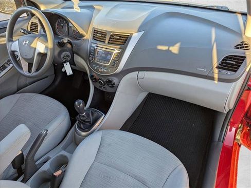 Used 2016 Hyundai Accent SE image 20