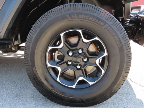 Used 2020 Jeep Wrangler Unlimited Rubicon w/ Quick Order Package 28Y Recon AWD/4WD image 18