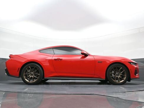 Used 2024 Ford Mustang GT Premium image 28