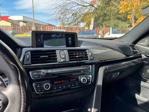 Used 2015 BMW M4 Coupe image 17