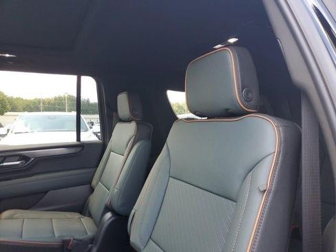 New 2026 GMC Yukon XL AT4 w/ AT4 Premium Plus Package AWD/4WD image 16
