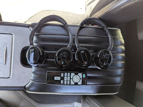 Used 2019 INFINITI QX80 Limited w/ All-Season Package image 52