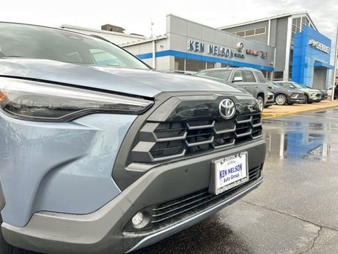 Used 2026 Toyota Corolla Cross XLE w/ Convenience Package image 3