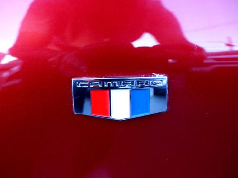 Used 2018 Chevrolet Camaro LT w/ RS Package image 50