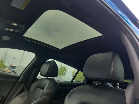 Used 2019 Kia Stinger GT2 RWD image 13