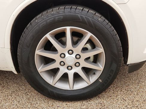 Used 2015 Buick Enclave Leather FWD image 7