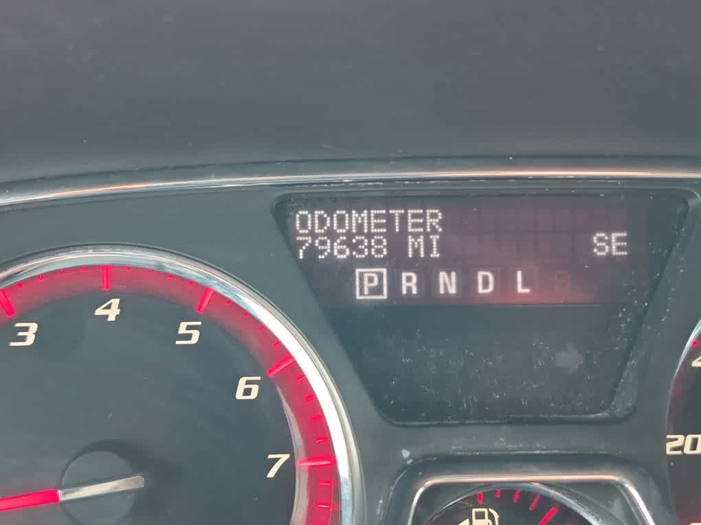 Used 2016 GMC Acadia SLE AWD/4WD image 18