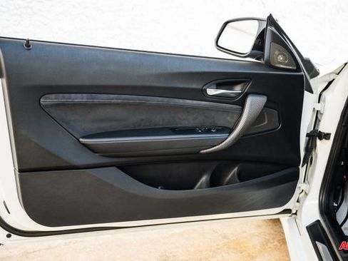 Used 2017 BMW M2 image 80