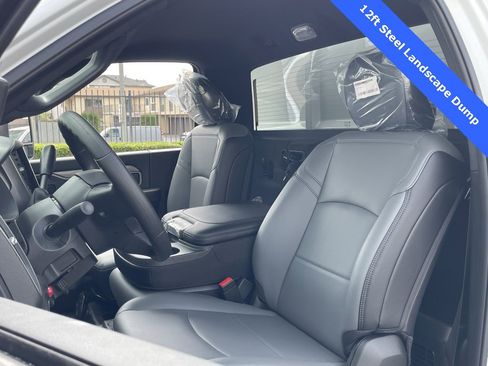 New 2025 RAM 5500 Tradesman image 15