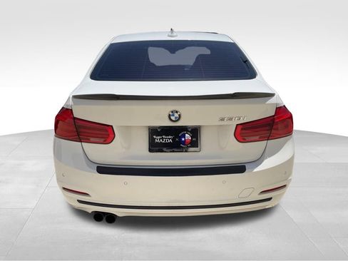 Used 2017 BMW 330i Sedan RWD image 6