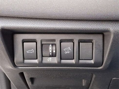 Used 2021 Subaru Outback Premium image 27