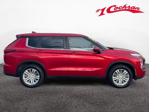 Used 2022 Mitsubishi Outlander ES AWD/4WD image 27