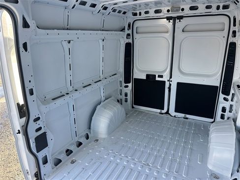 Used 2025 RAM ProMaster 2500 image 16