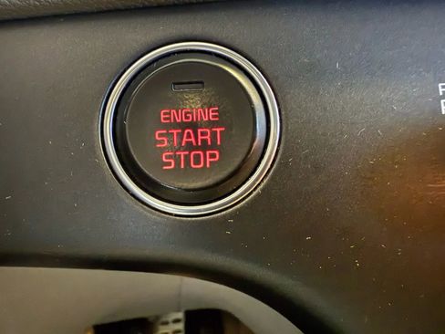 Used 2020 Kia Sportage S w/ S FWD Sunroof Package image 19