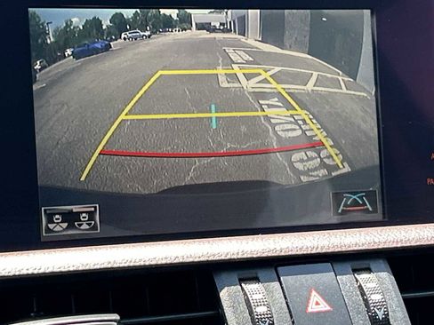 Used 2020 Lexus ES 350 w/ Premium Package FWD image 18