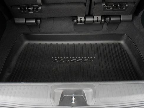 New 2026 Honda Odyssey Elite image 13