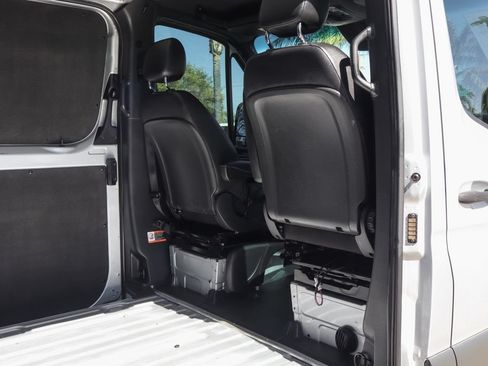 Used 2020 Mercedes-Benz Sprinter 3500 image 13